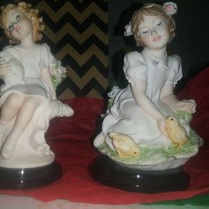 Guiseppe Armani figurines. Florence Italy.